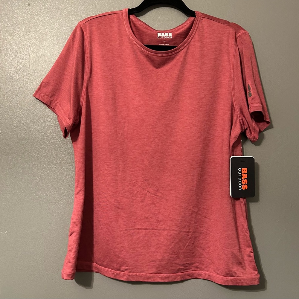 NWT Bass Outdoors Sz XL Women’s Dark Rose Short Sleeve Gym Stretch T-shirt Top!
